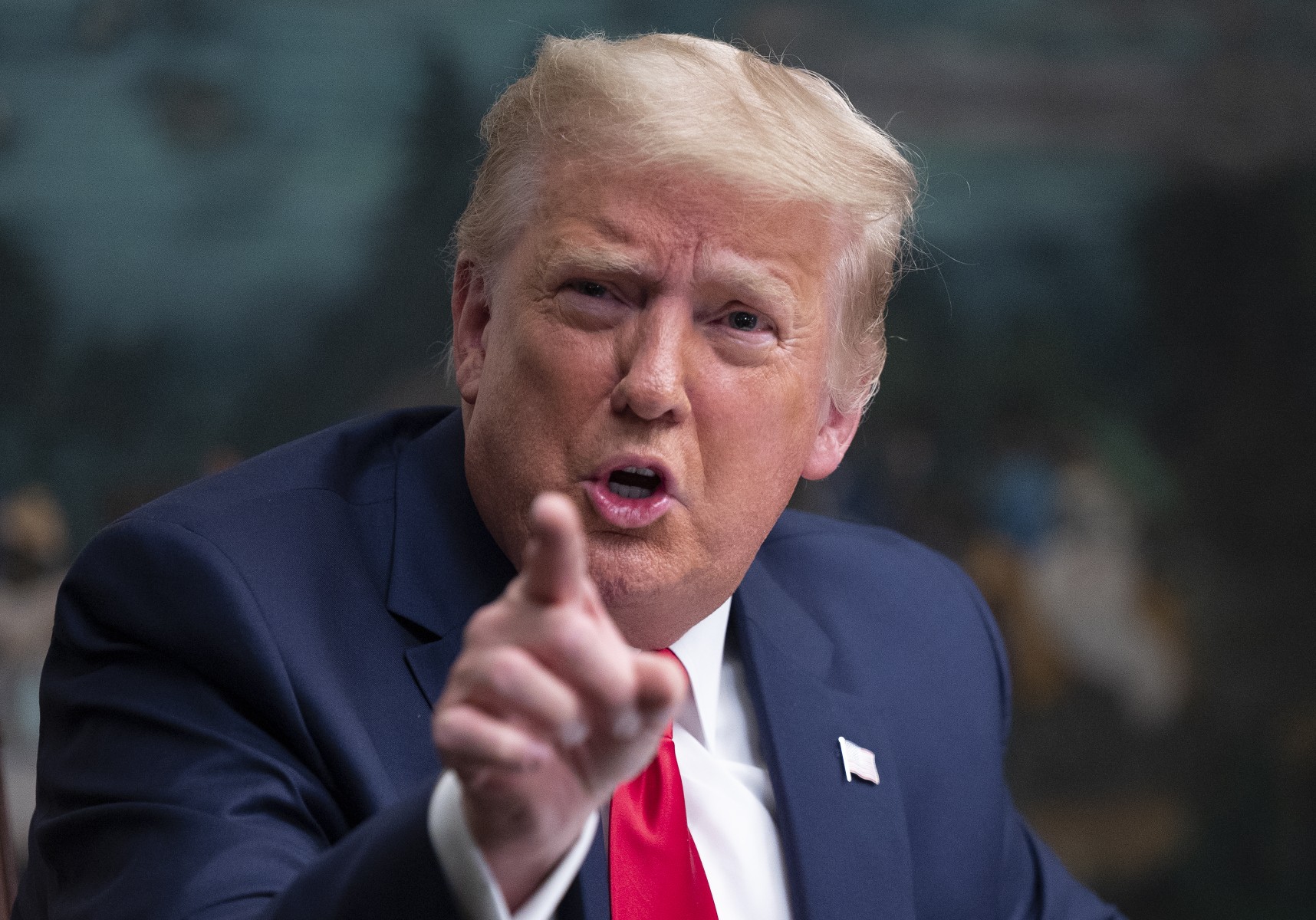 La Cour suprême suspend le transfert des déclarations fiscales de Trump au Congrès