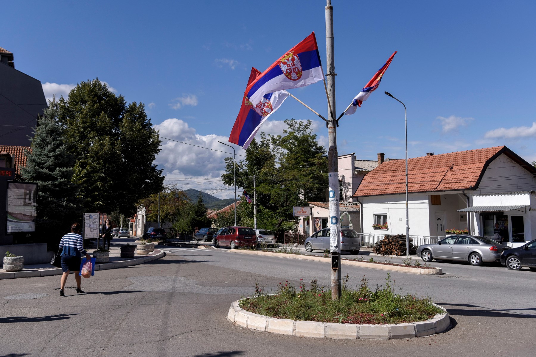 Les Serbes du nord du Kosovo décident de quitter les institutions kosovares
