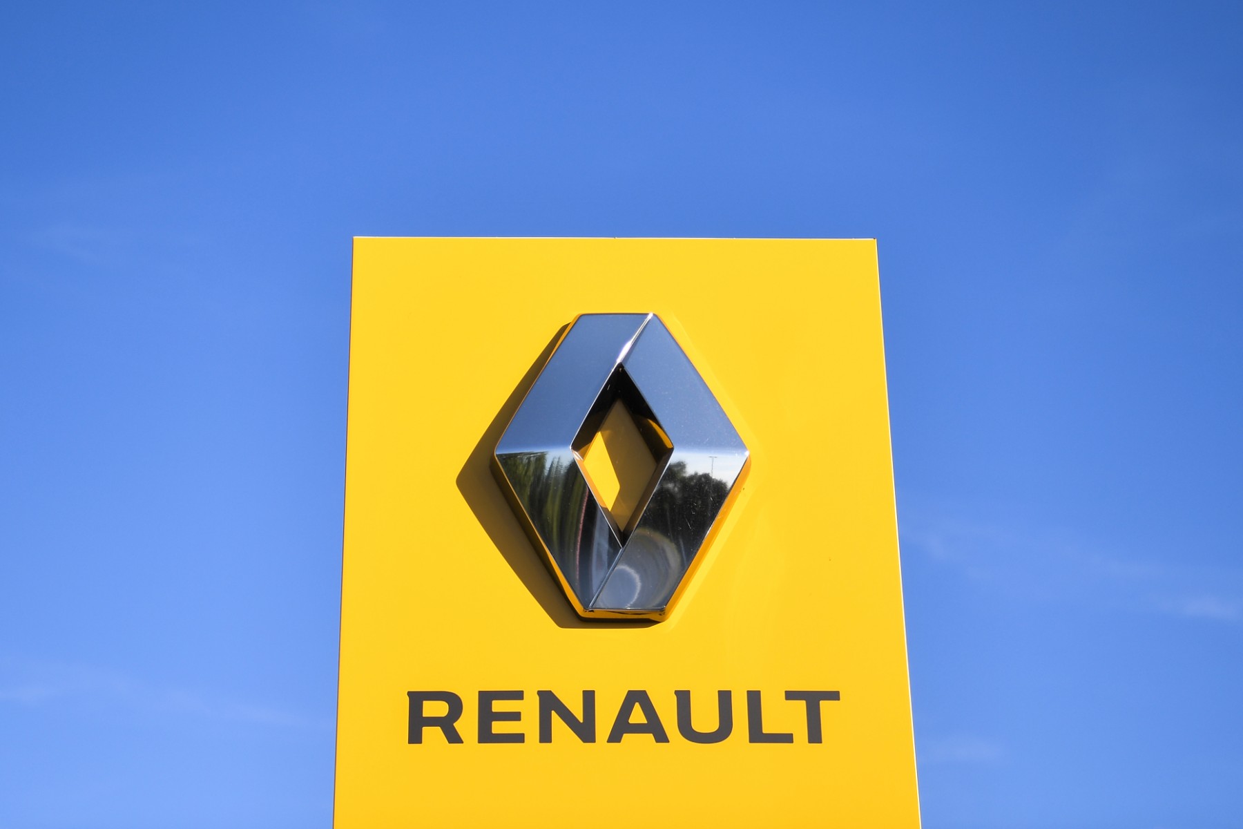 Renault accélère l'ouverture de son capital à 110 000 salariés