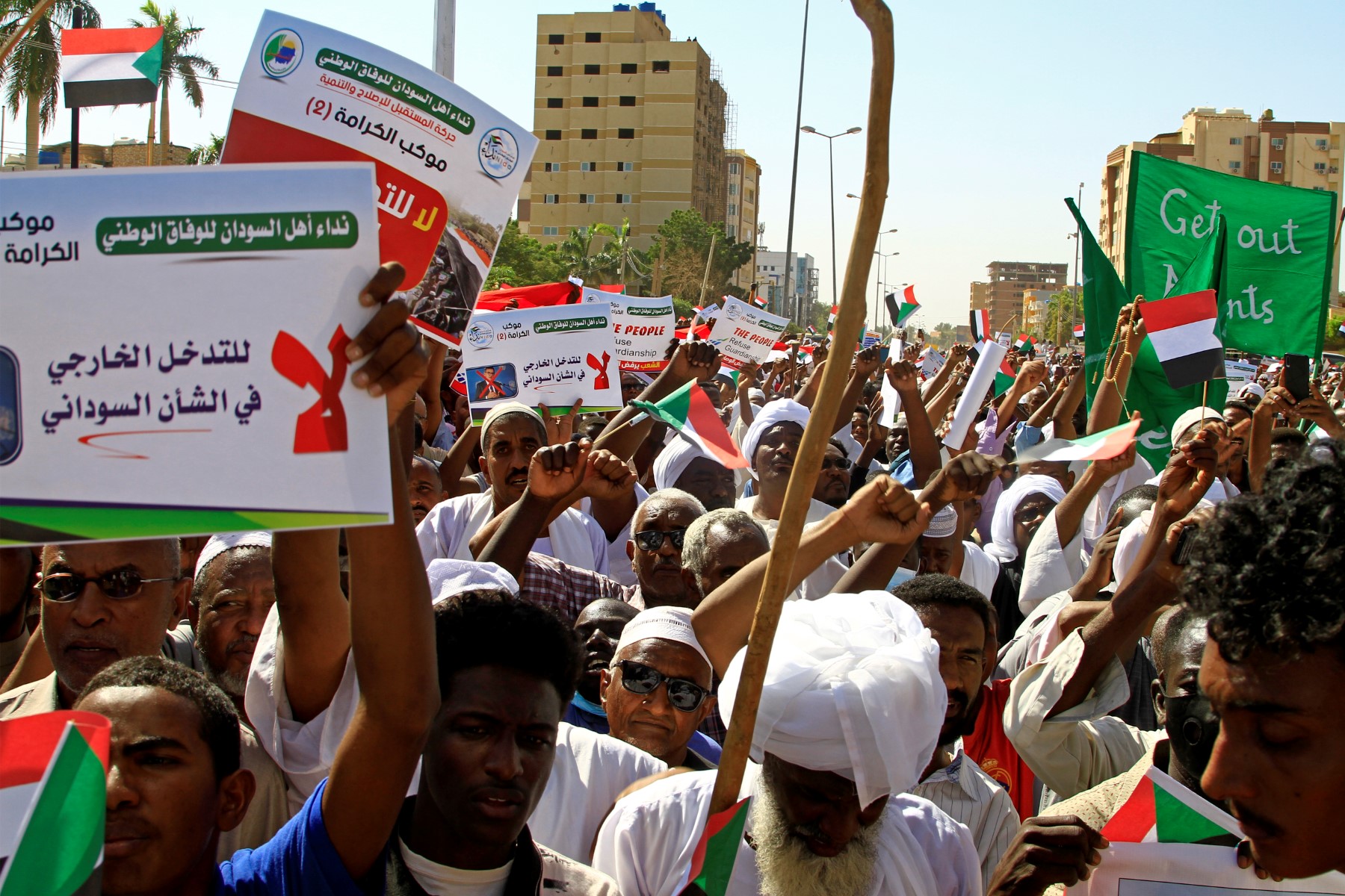 Des milliers de Soudanais manifestent contre l'ONU à Khartoum