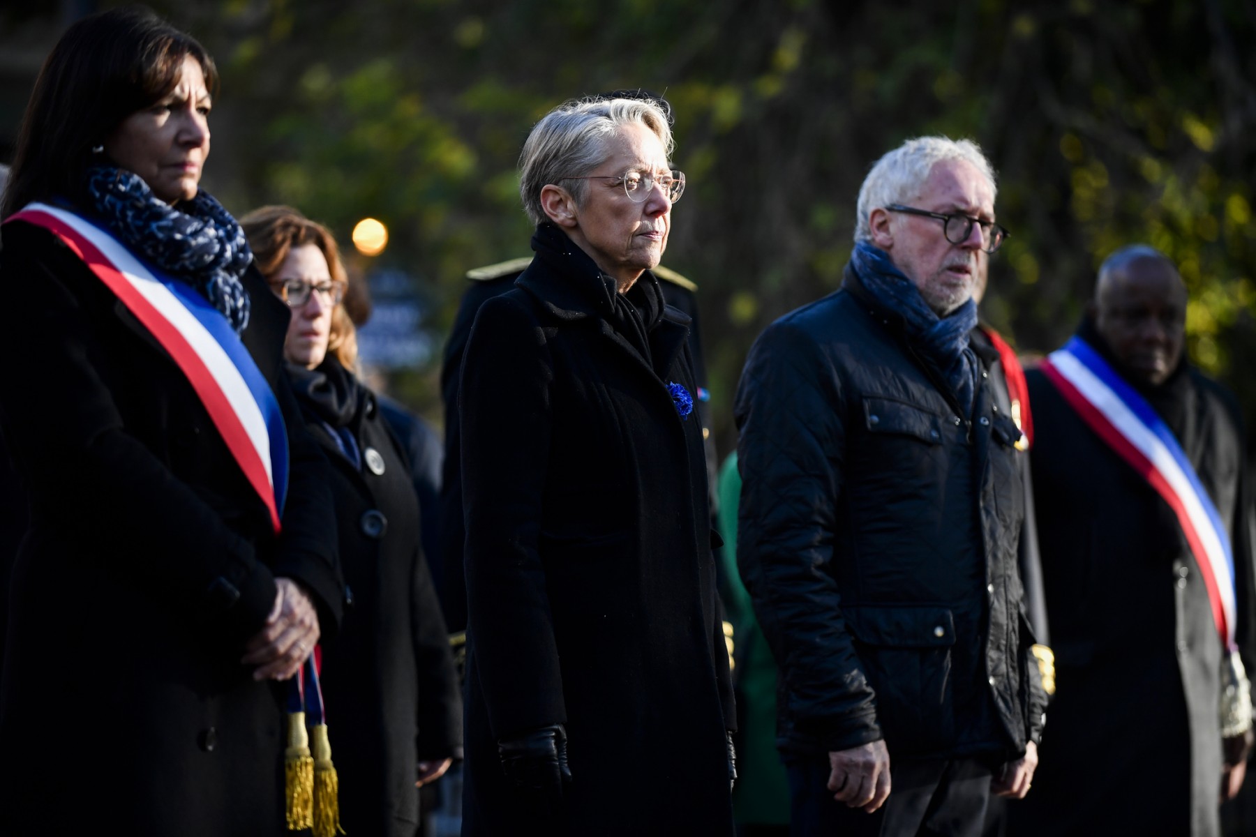 Sept ans après, Borne commémore les attentats du 13-Novembre