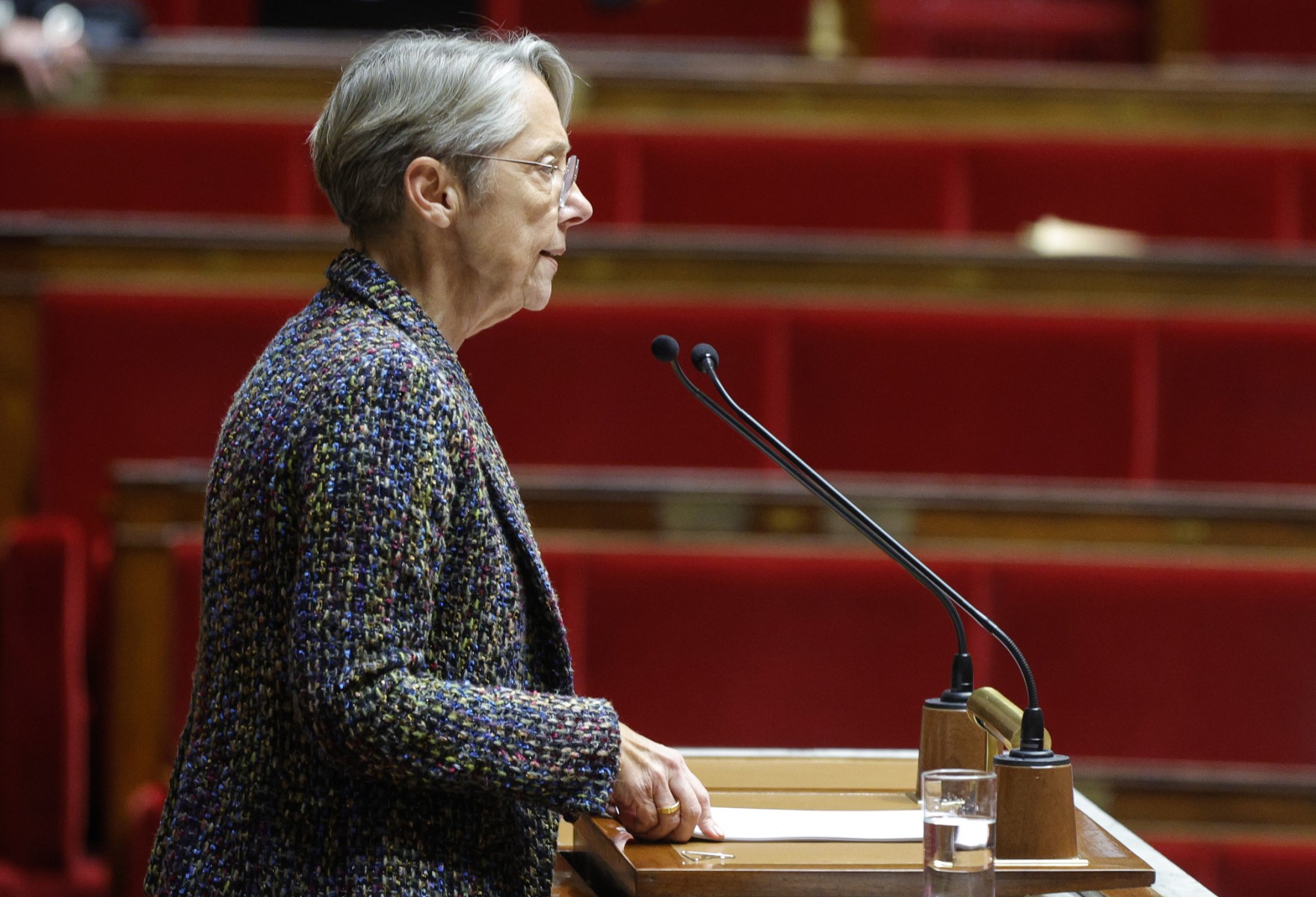 Les Français vont «vivre mieux» grâce à la transition énergétique, assure Borne