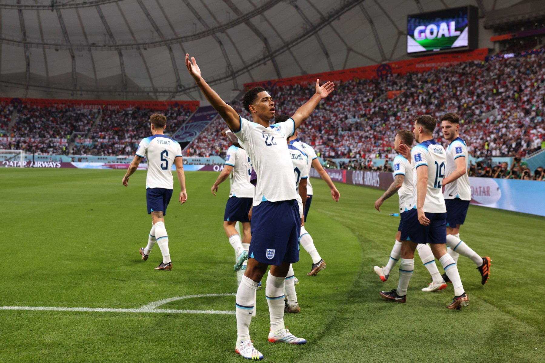 Mondial: Bellingham, Saka, la jeunesse anglaise sourit au monde