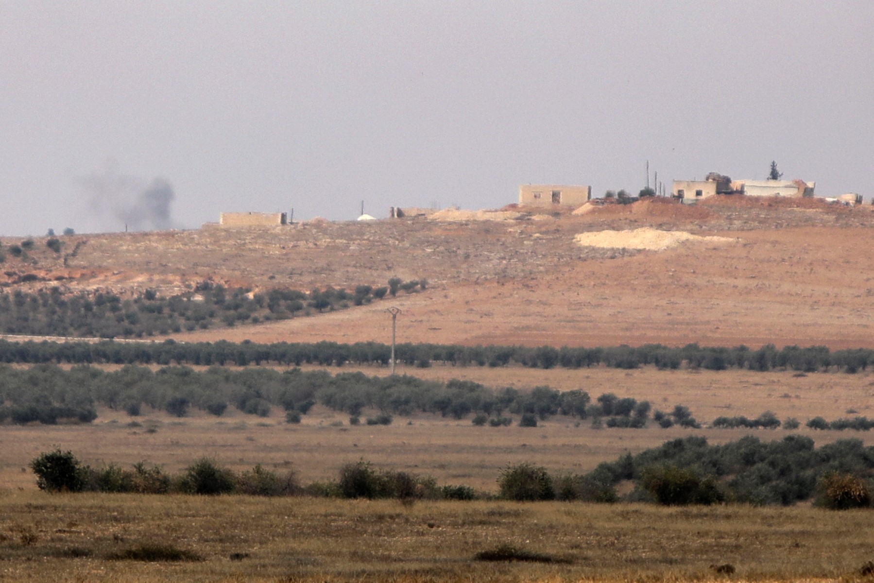 Nouveaux bombardements turcs en Syrie, «bientôt les canons et les chars»