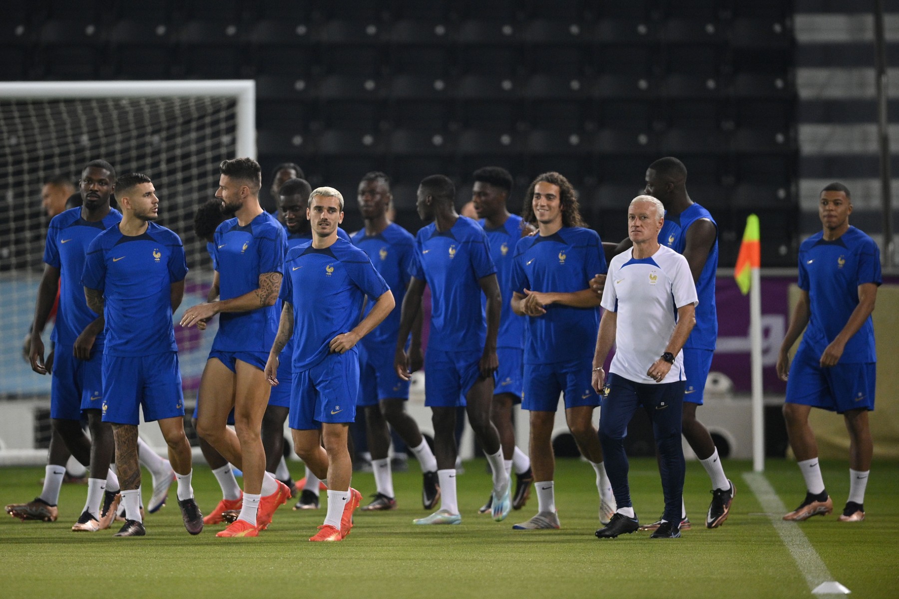 Mondial: les Bleus en haut de l'affiche, avec Messi et « Lewy »
