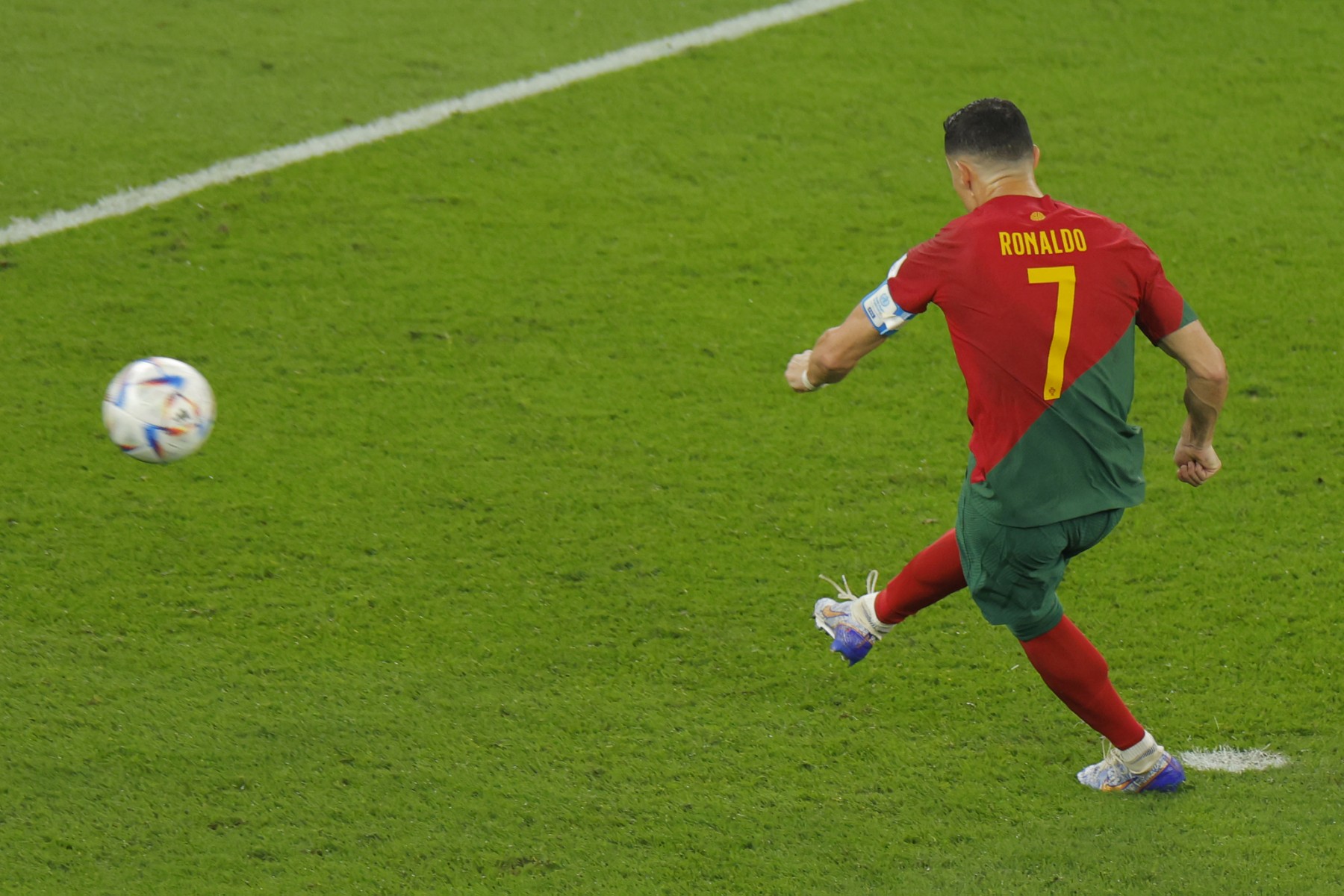 Mondial: Ronaldo premier joueur à marquer lors de cinq Coupes du monde différentes