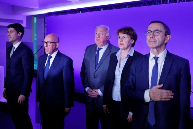 Présidence de LR: un grand oral et 45 minutes pour convaincre