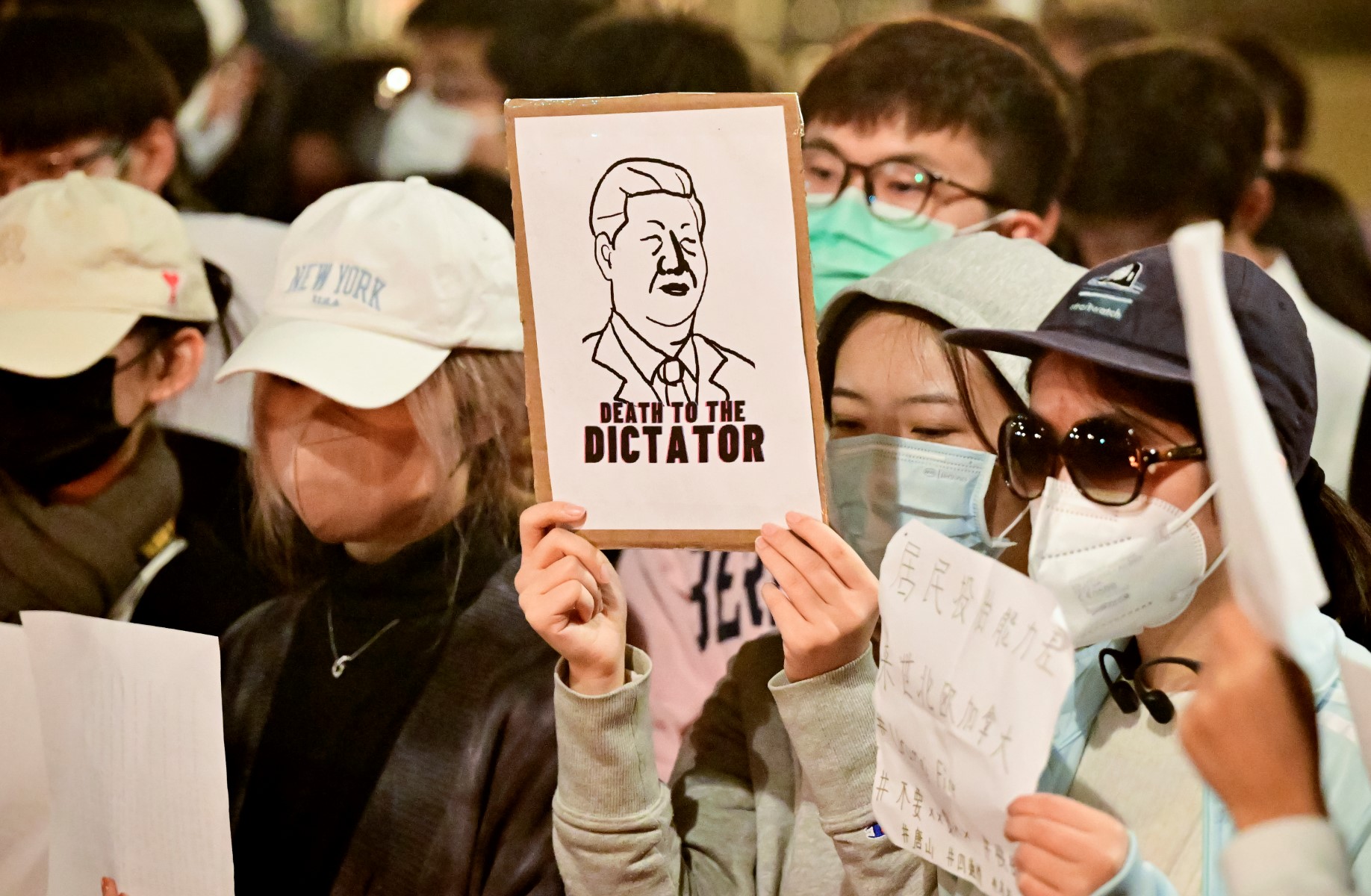 Chine: heurts entre manifestants et police à Canton