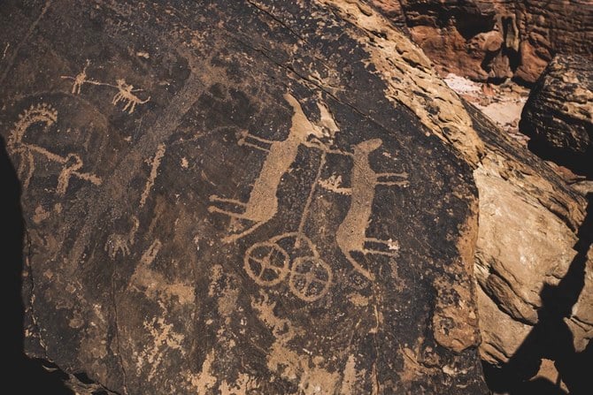 L'ouvrage qui a rendu célèbre l'art rupestre d'Arabie saoudite