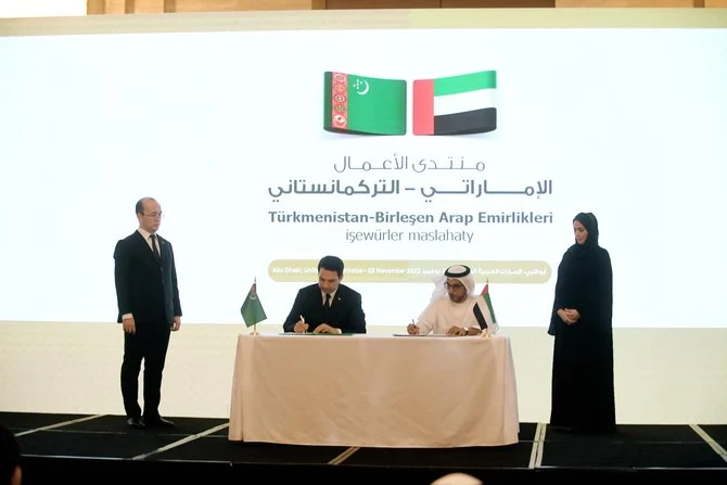 Le président du Turkménistan appelle à la relance du commerce avec les Émirats arabes unis