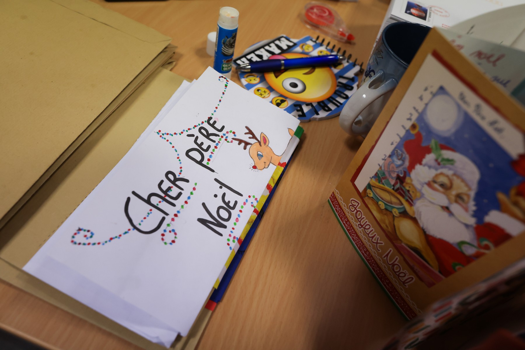 En France, les enfants ont jusqu'au 20 décembre pour écrire au Père Noël