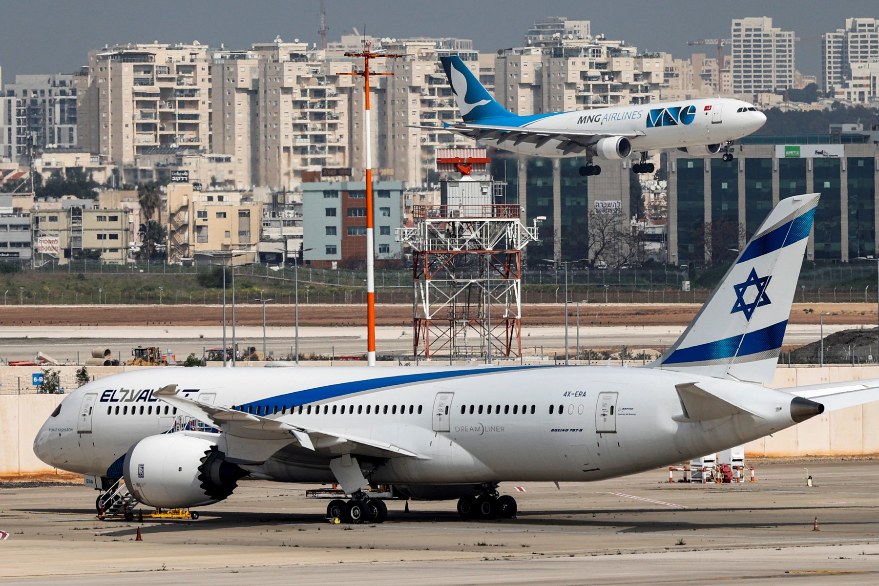 Premier vol commercial entre Israël et le Qatar pour le Mondial-2022