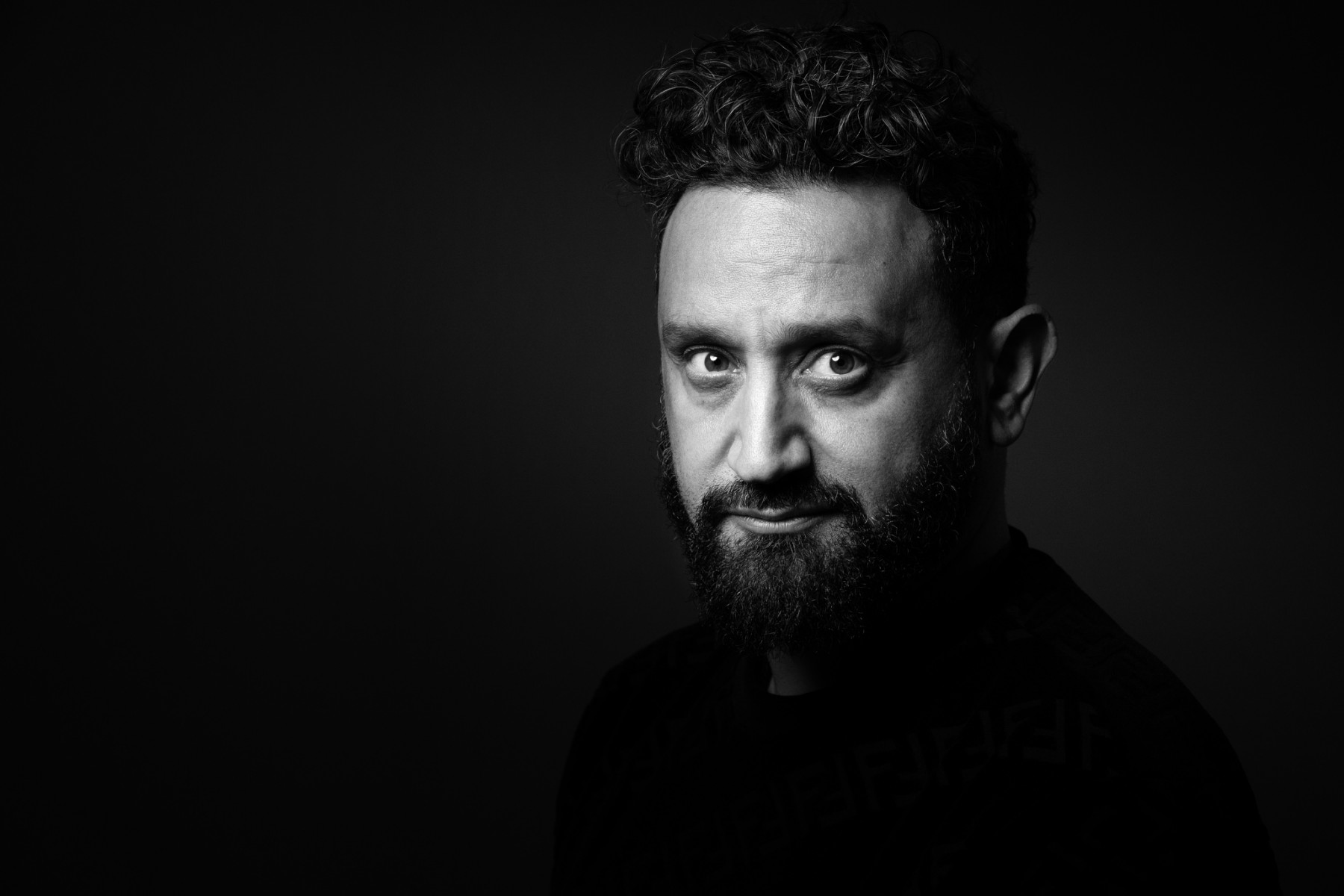 «Abruti» à un député: Hanouna et TPMP au centre d'une nouvelle polémique