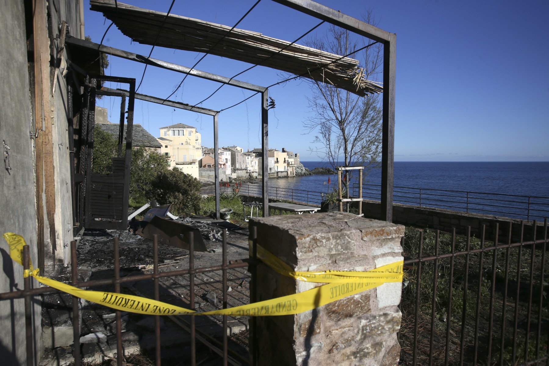 Corse: plusieurs habitations touchées par des explosions