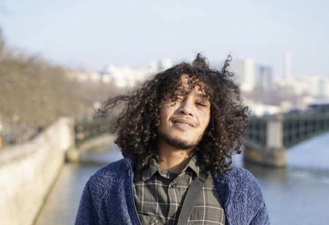 Anis, «le fils caché» de Cheb Khaled dit être poursuivi pour harcèlement par son père