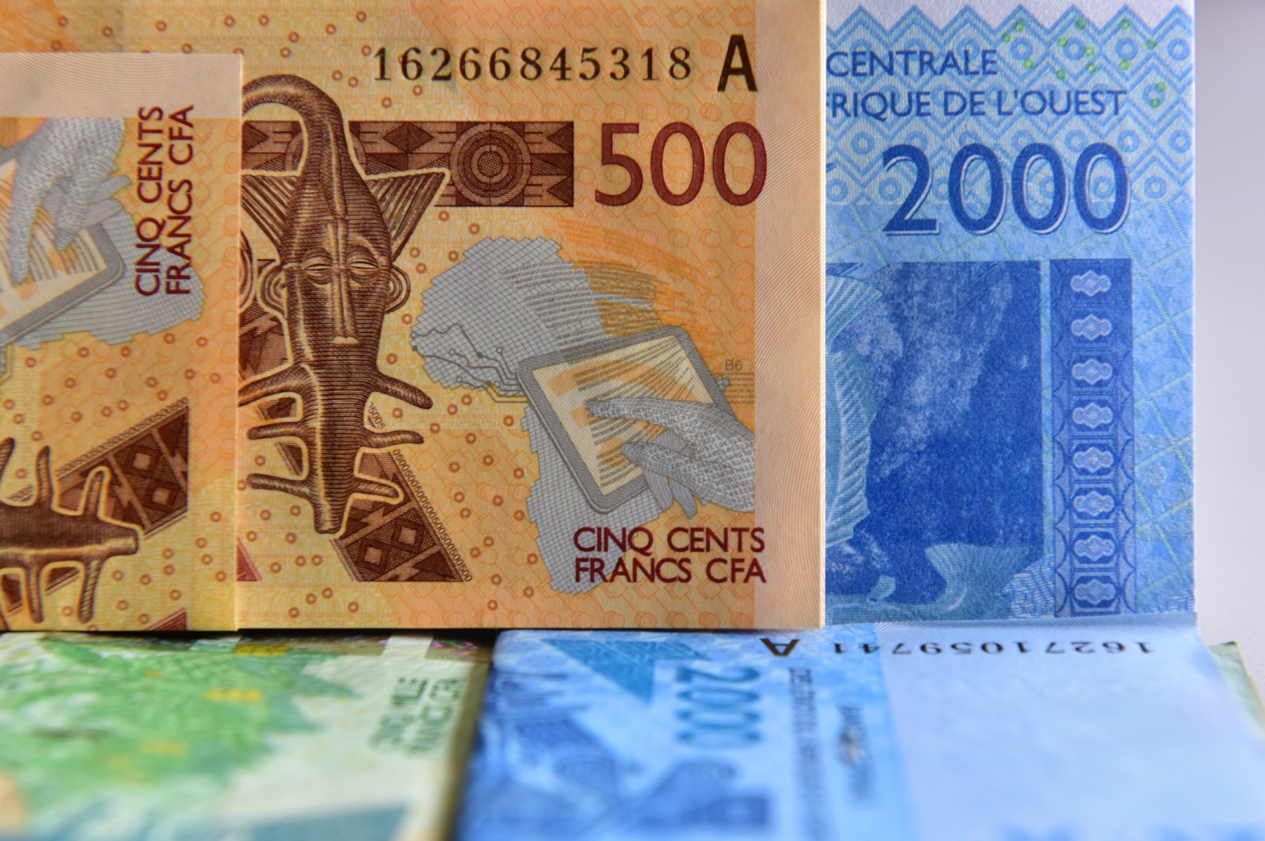Du franc CFA à l’Eco, vers la fin de la «servitude monétaire»?