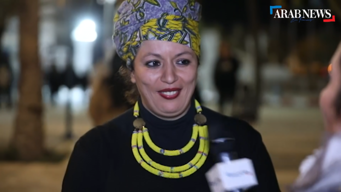 Francophonie : l’humoriste Samia Orosemane fait sensation à Djerba