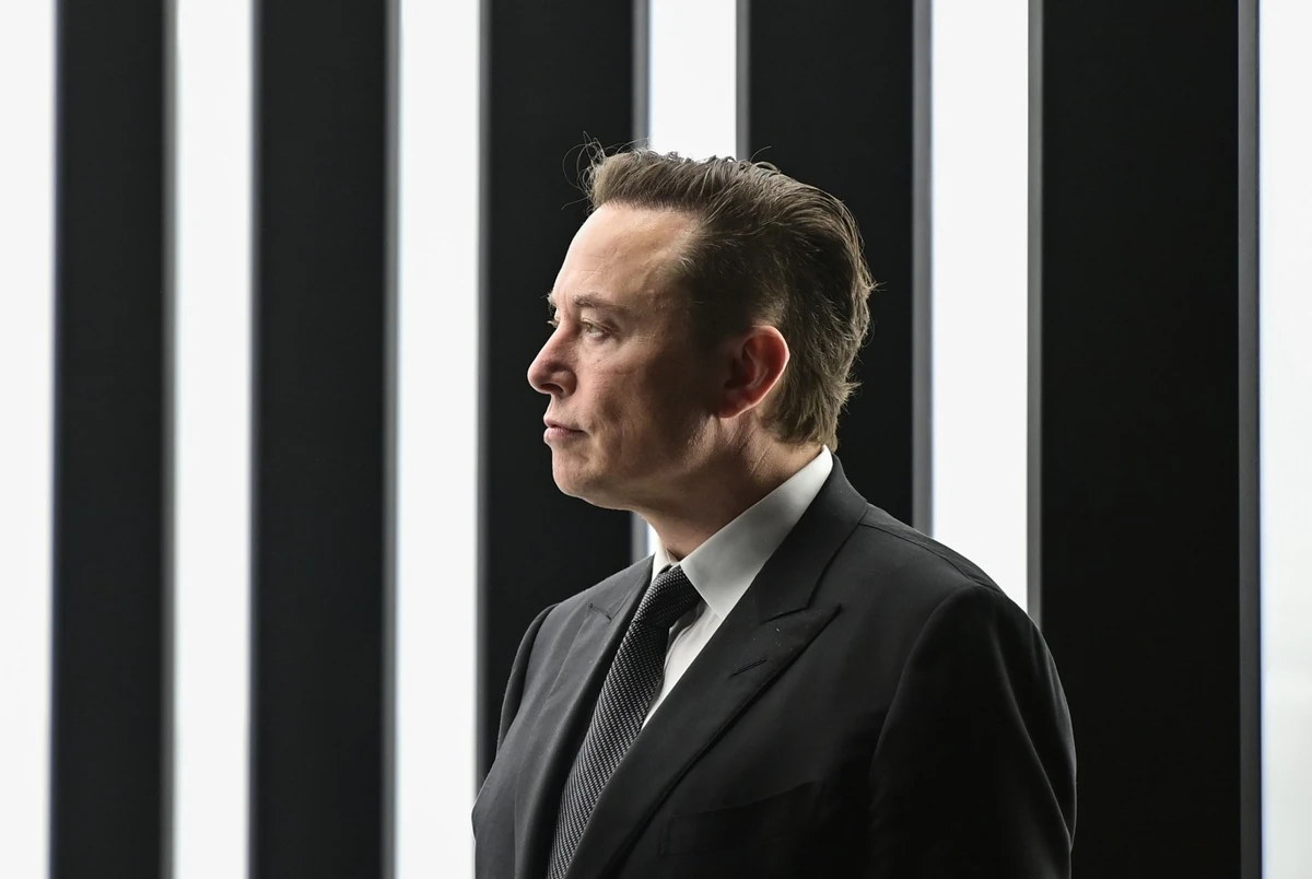 Elon Musk défend au tribunal les milliards qu'il a gagnés chez Tesla