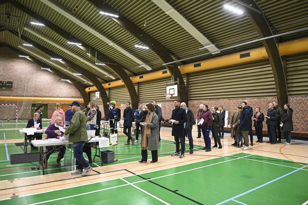 Les Danois votent lors de législatives à l'issue hautement incertaine