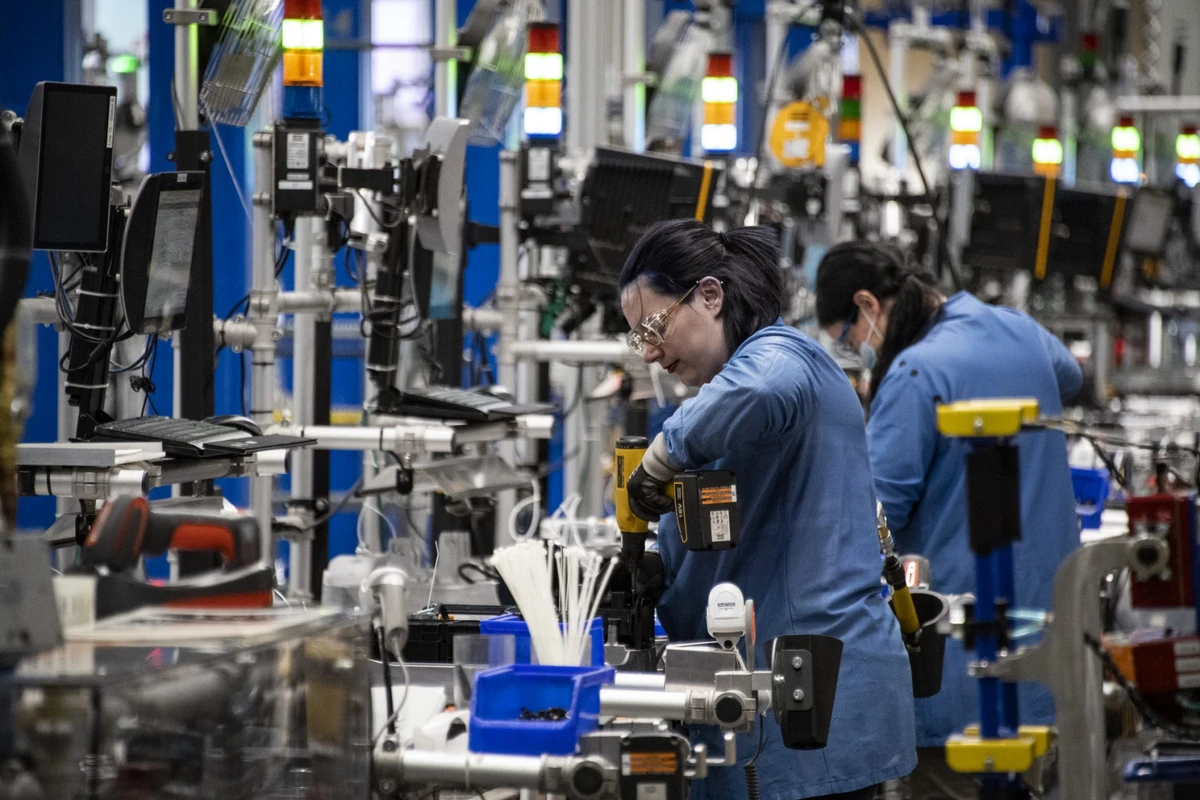 Les robots vont-ils remplacer les humains chez Amazon?