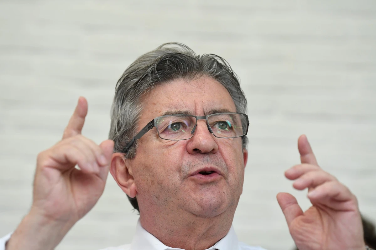 Mélenchon défend «l'émulation» plutôt que la «compétition» à la Nupes
