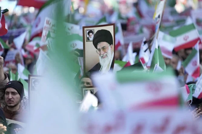 Iran: un avocat arrêté par les Gardiens de la Révolution, selon sa sœur
