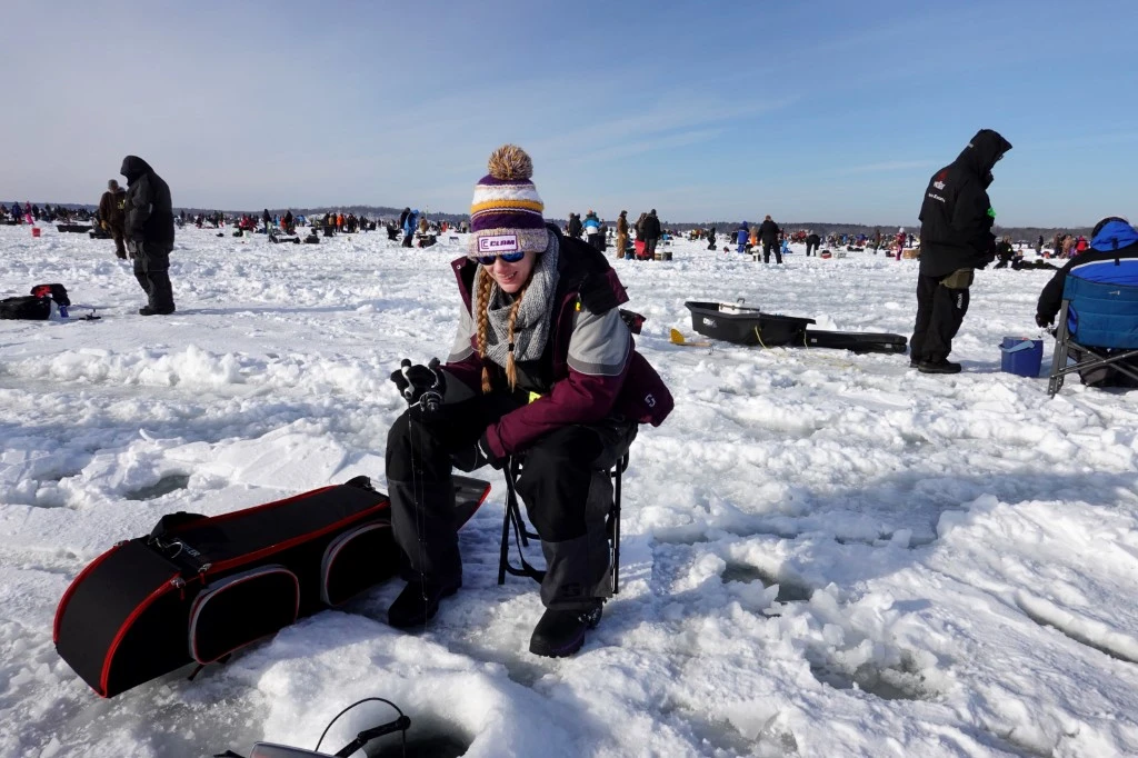 Environ 200 Américains secourus sur une plaque de glace à la dérive