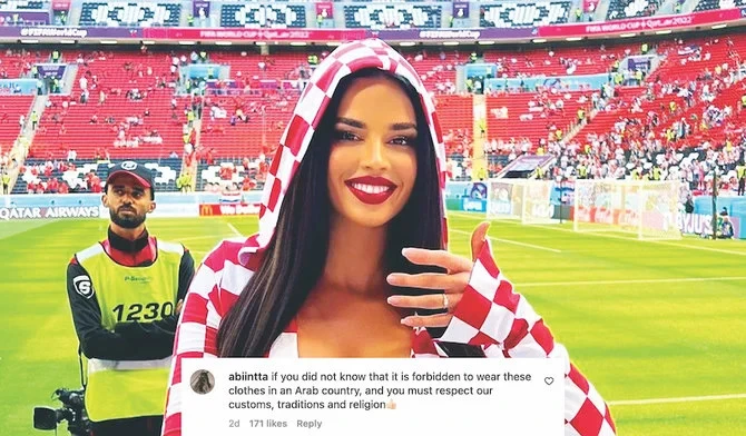 L'ex-Miss Croatie défie les autorités qataries avec des tenues provocantes à la Coupe du monde
