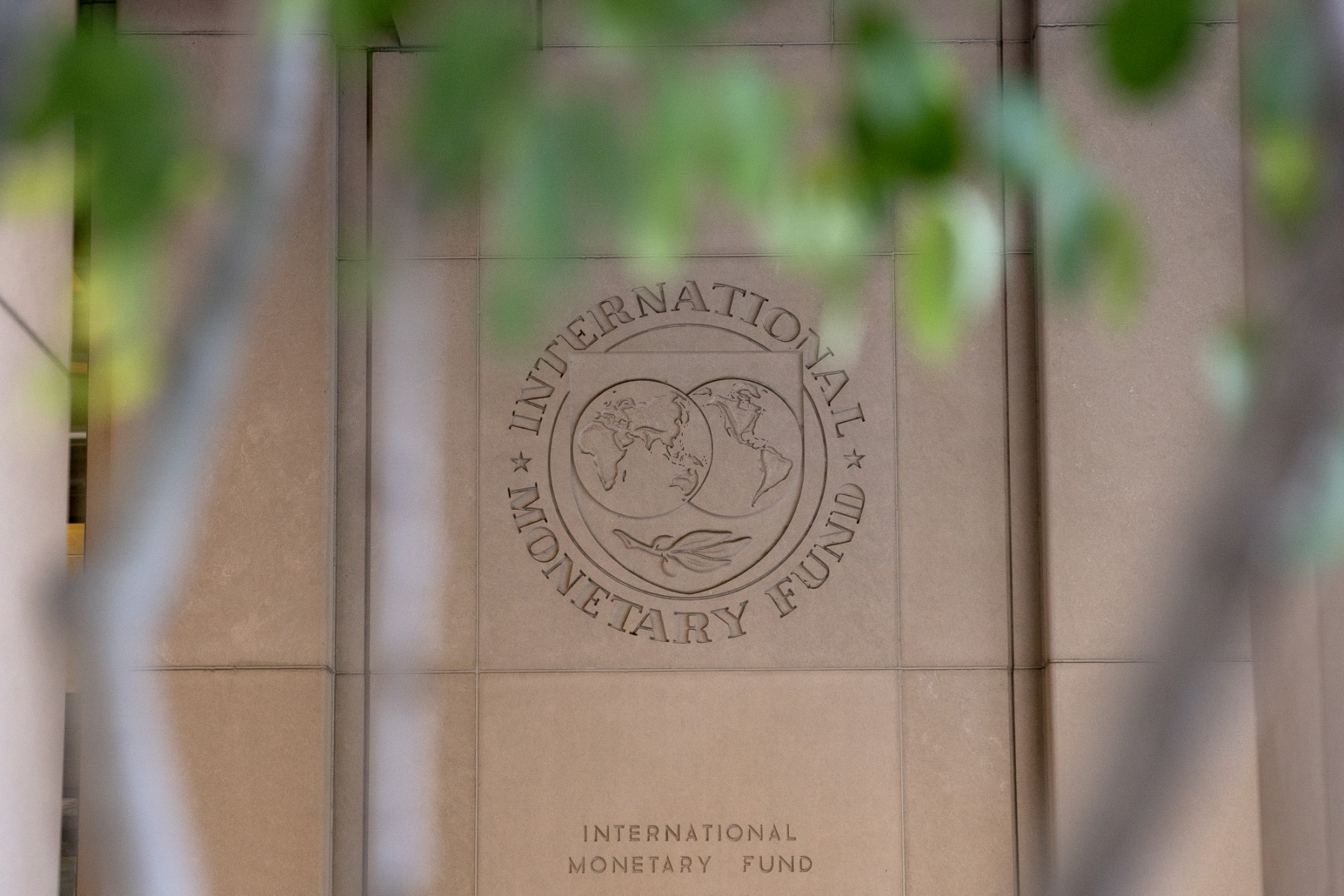 Paris appelle à la reprise des discussions entre Tunis et le FMI