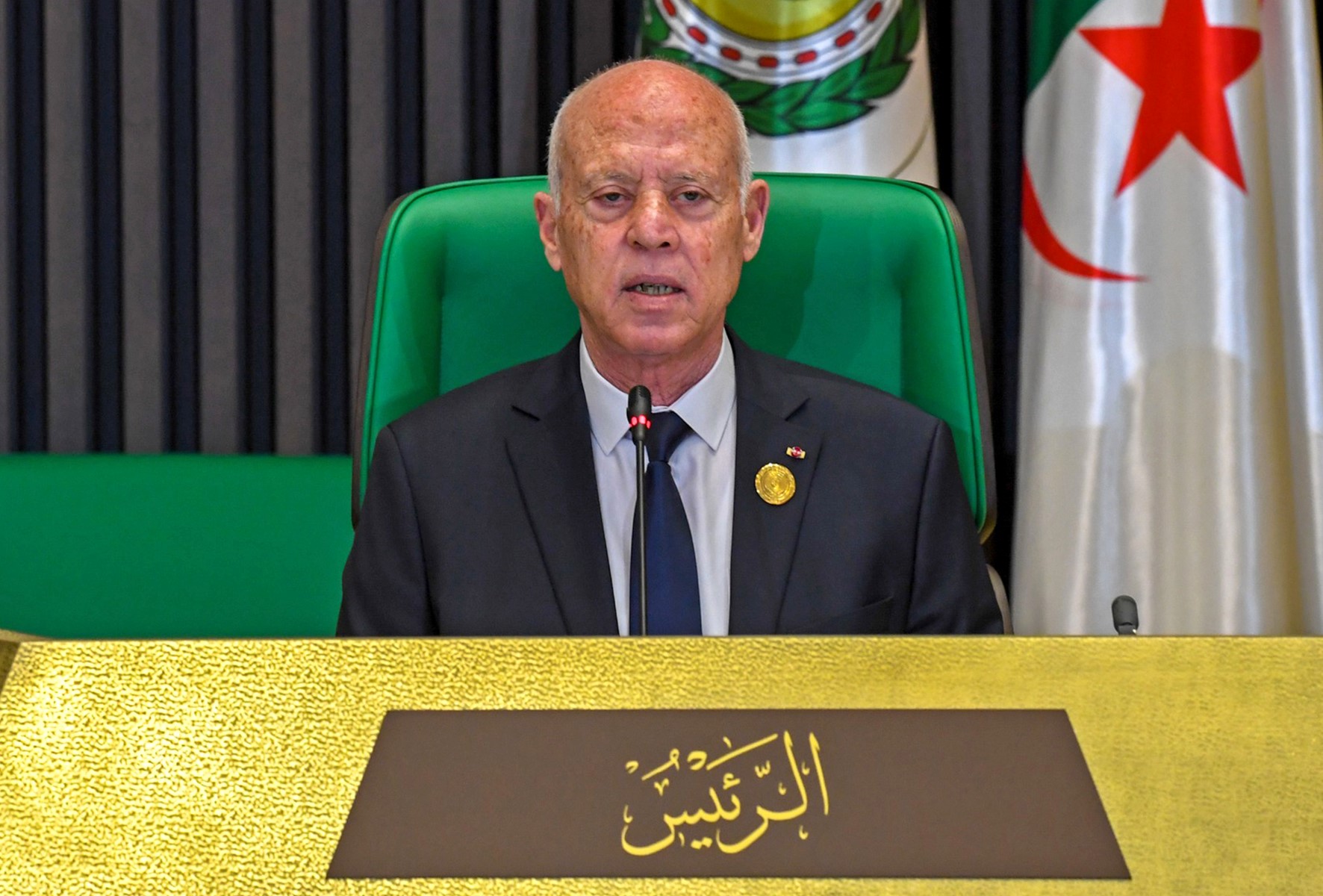 Tunisie 2022: Le double défi de Kaïs Saïed