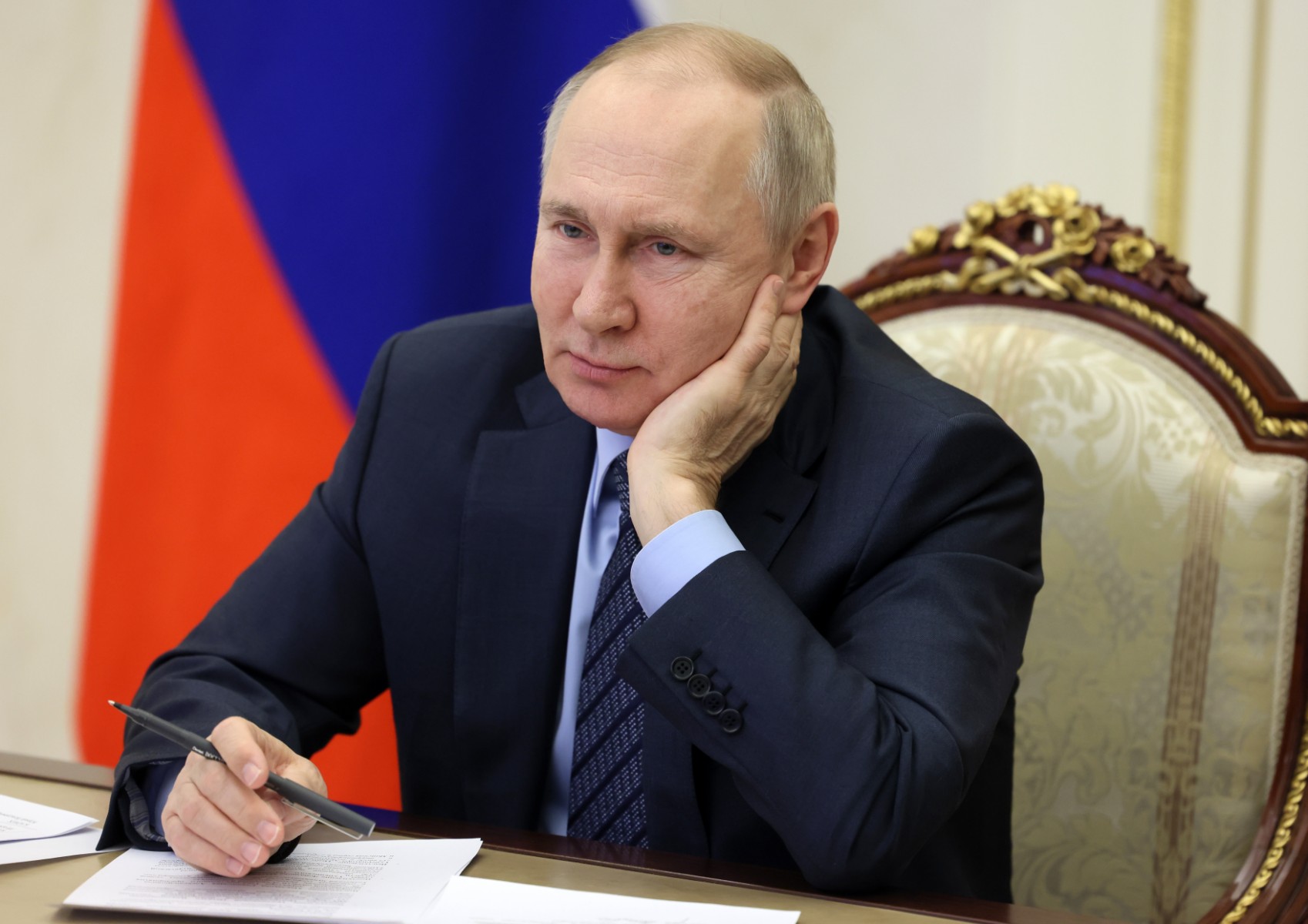 Ukraine: le Kremlin rejette les conditions de Biden pour des discussions avec Poutine
