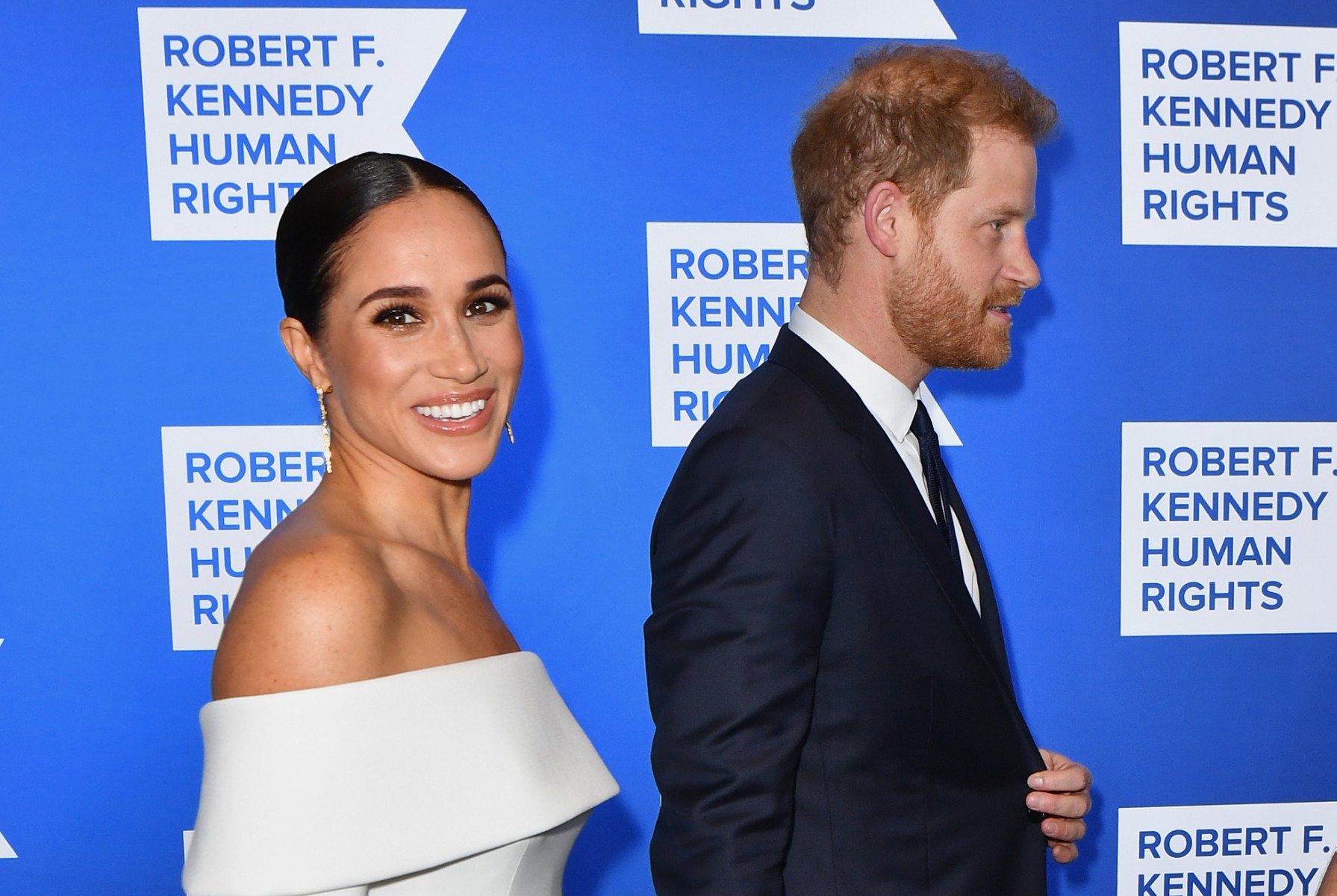 Harry et Meghan sortent les griffes contre la famille royale dans la fin de leur documentaire sur Netflix