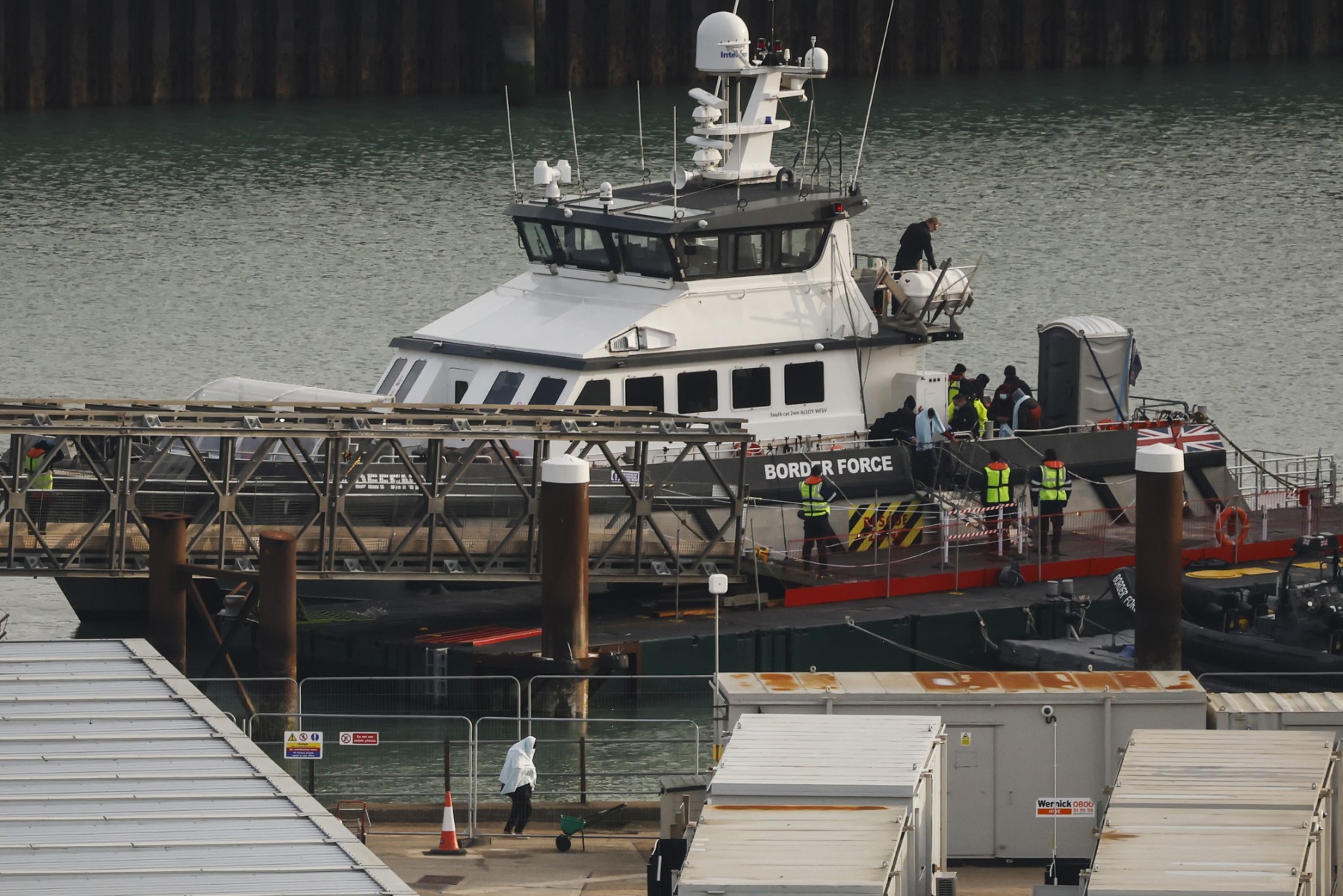 Manche: plus de 160 migrants secourus au large des côtes françaises