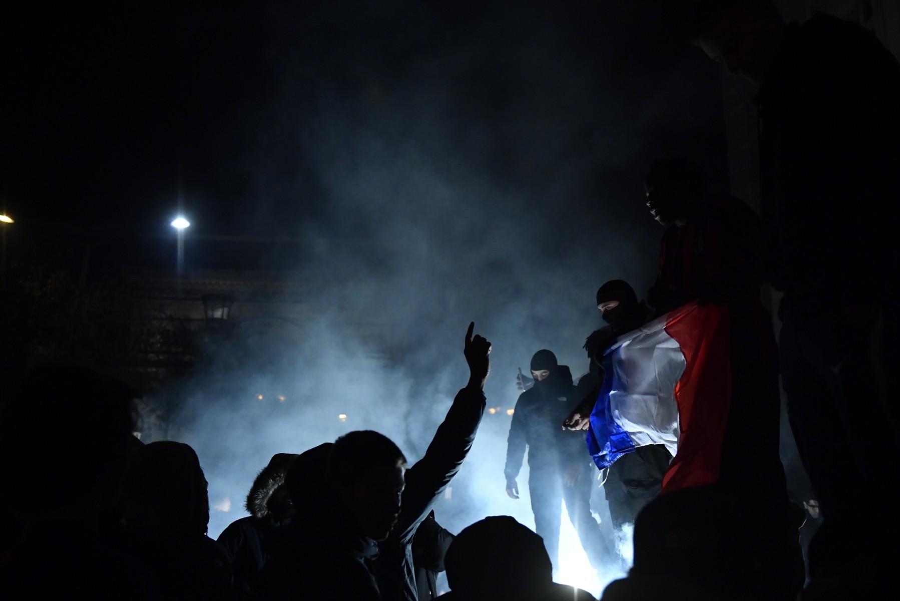 Mondial: dispositif policier conséquent en France, l'ultradroite sous surveillance