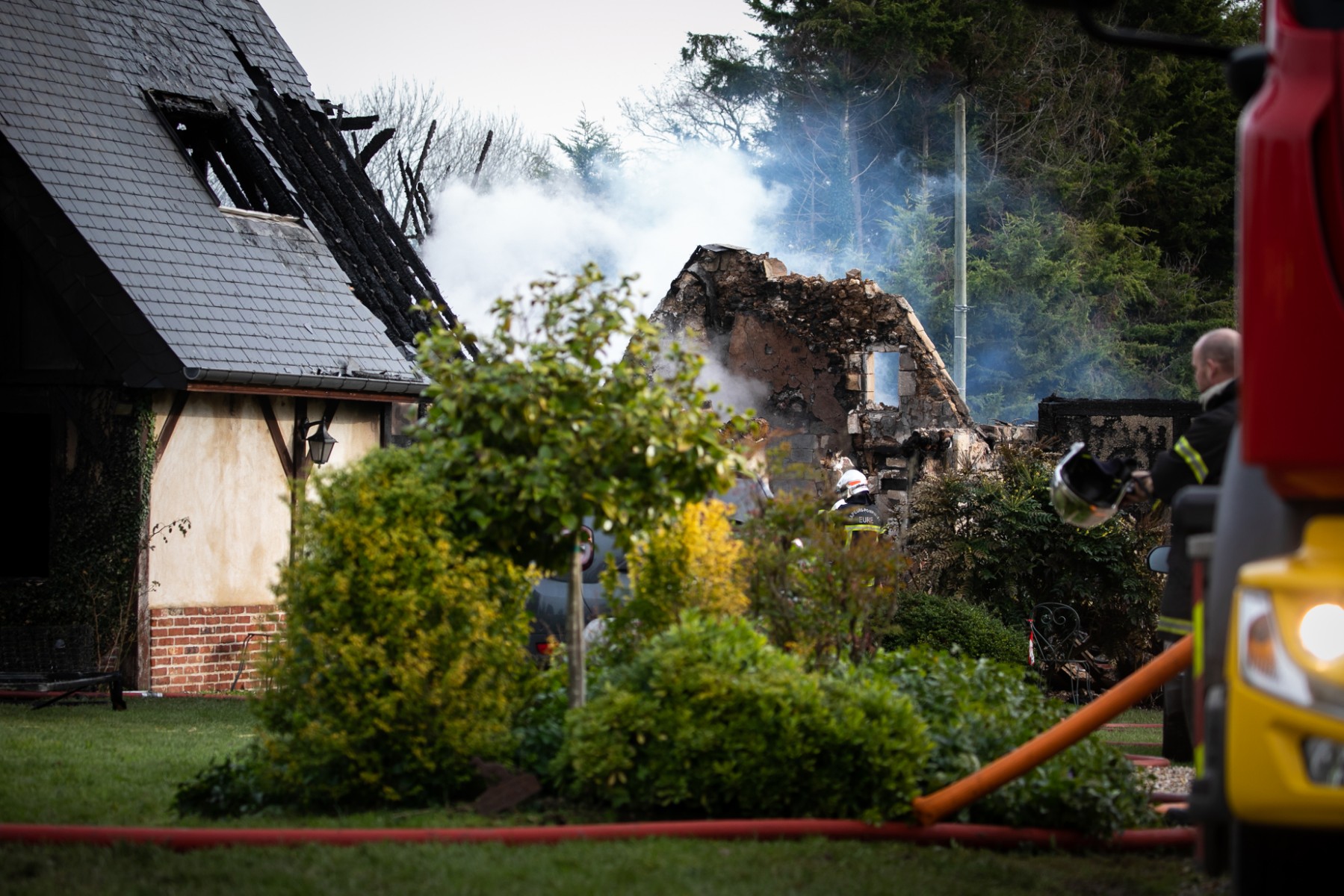 Eure: l'incendie d'une maison fait une 3e victime, une adolescente de 13 ans