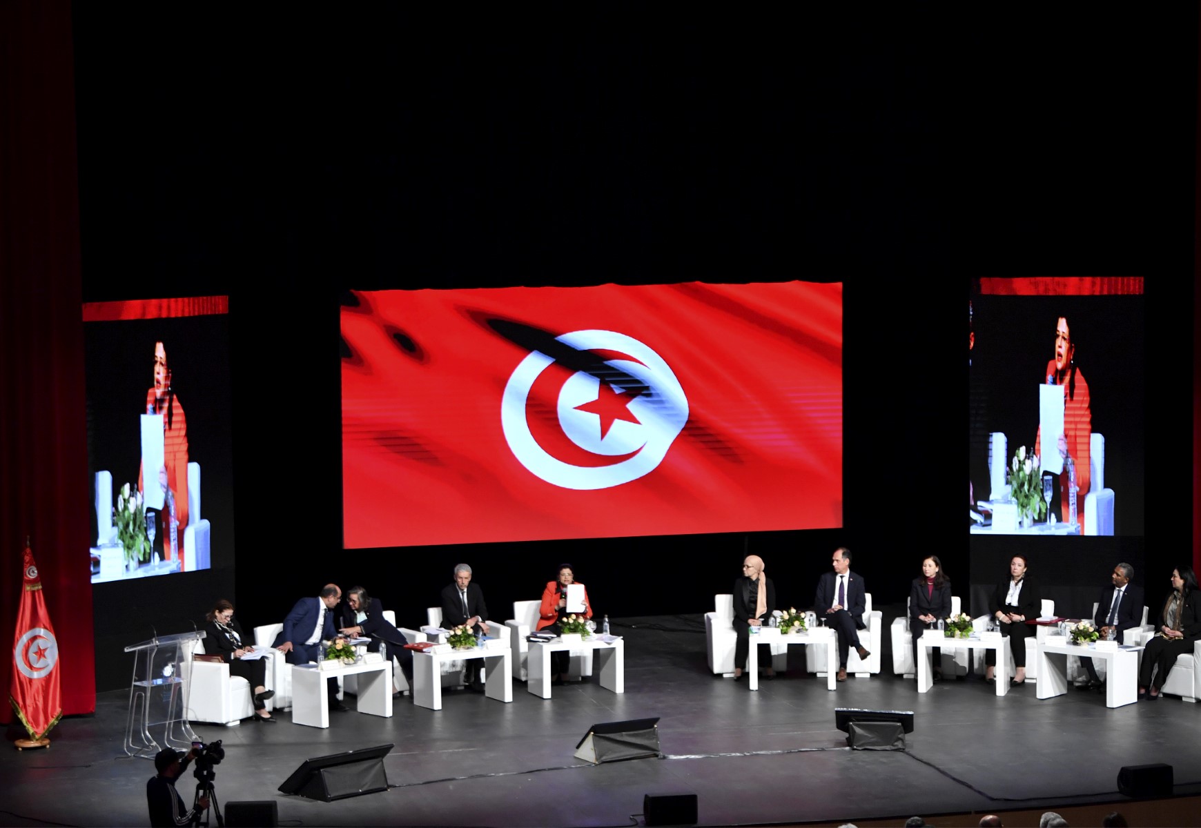 Tunisie: l’État désarmé face à la désobéissance fiscale des professions libérales