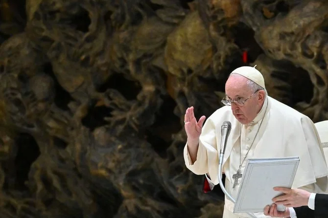 En cas de santé défaillante, le pape François a déjà signé une lettre de démission