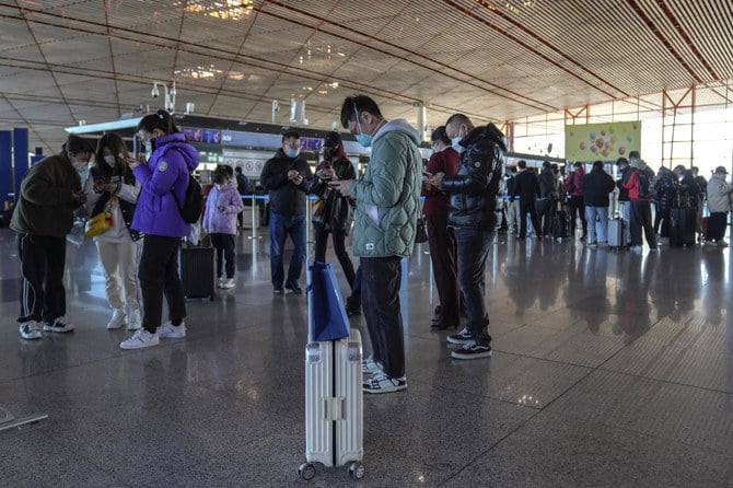 Covid: le dépistage dans l'UE des voyageurs venant de Chine « injustifié»