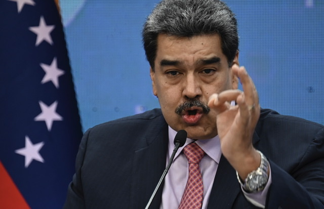 Venezuela: 30 ans de prison pour trois personnes accusées de l'attentat contre Maduro
