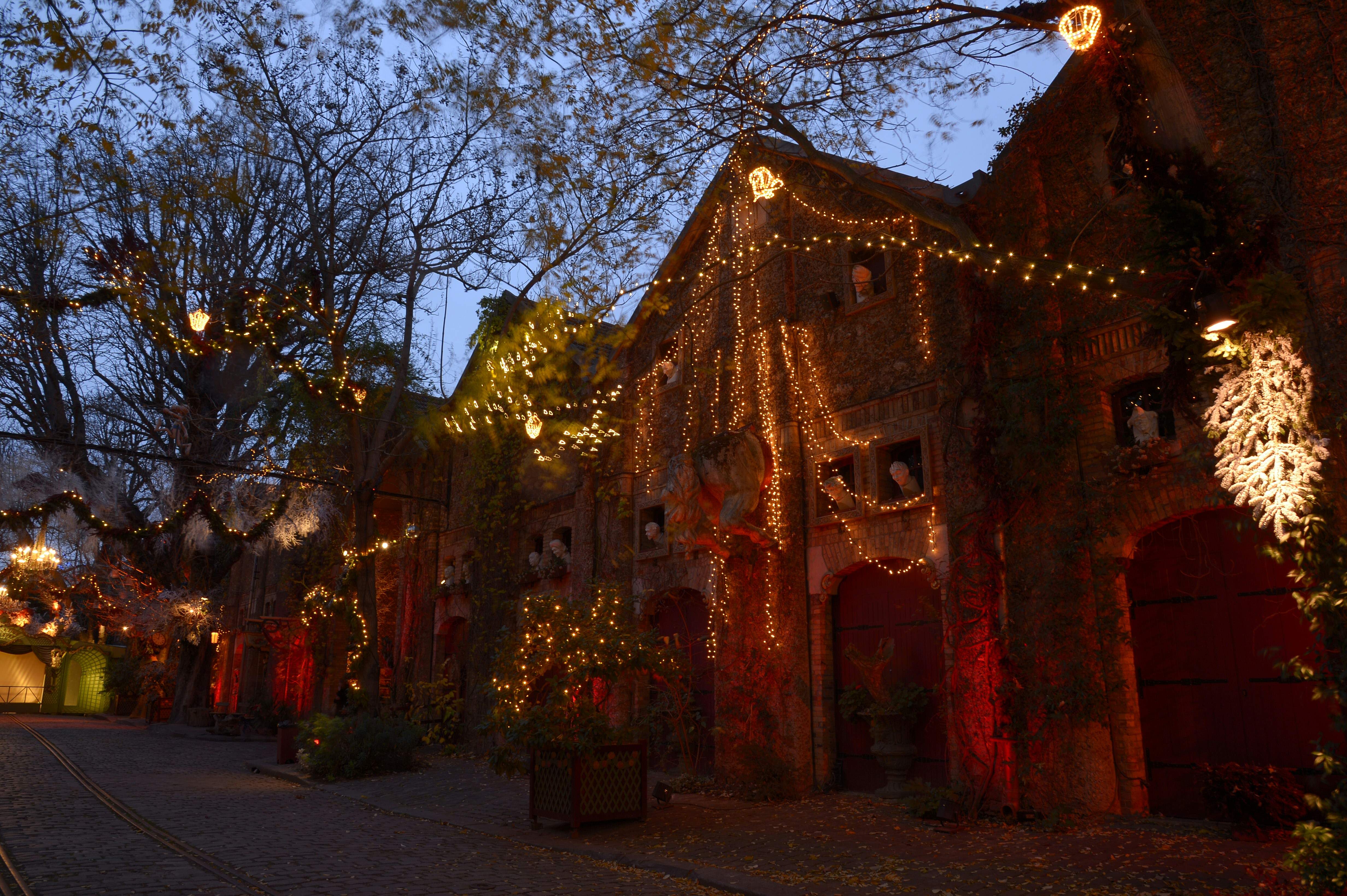 Musée des arts forains: une balade vivante dans le monde de la fête foraine