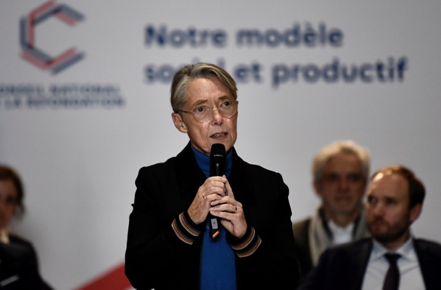 Travail et réforme des retraites, leviers de «pérennité» du modèle social, selon Borne