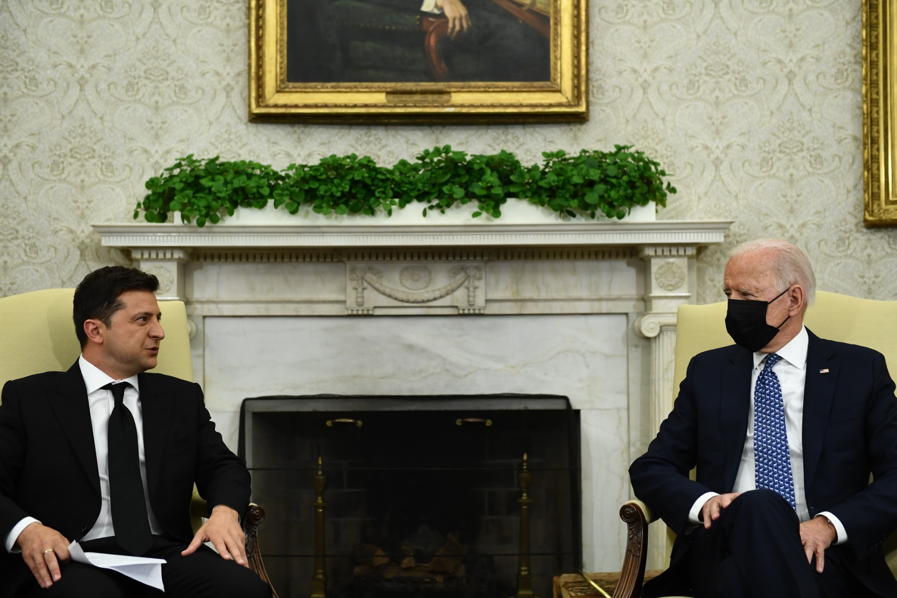Biden réaffirme à Zelensky son soutien à l'Ukraine