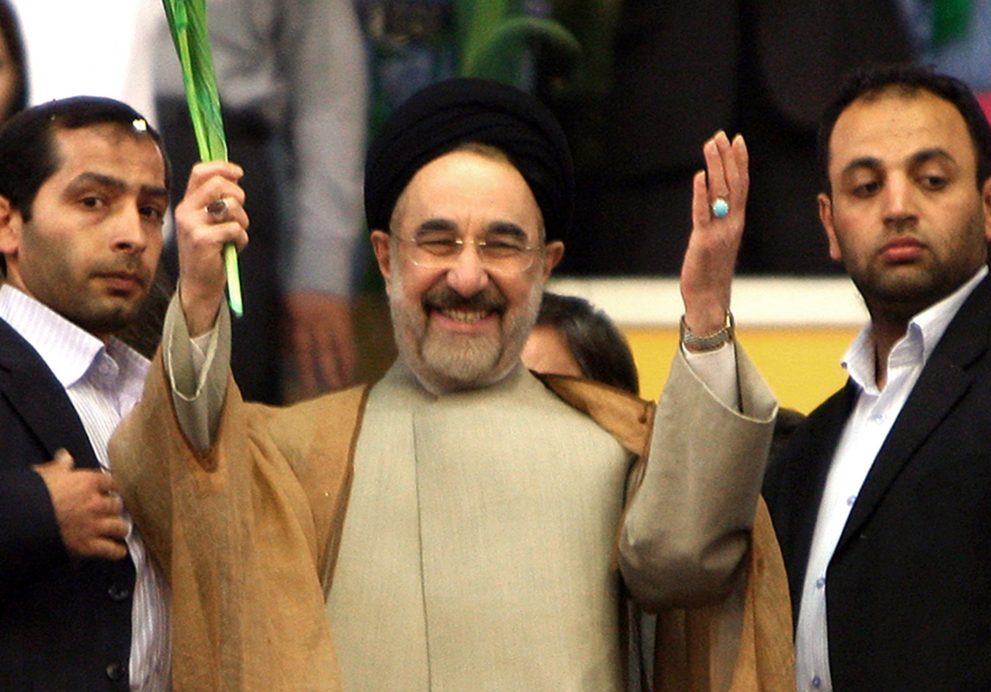 Iran: l'ex-président réformateur Khatami salue le message des manifestants