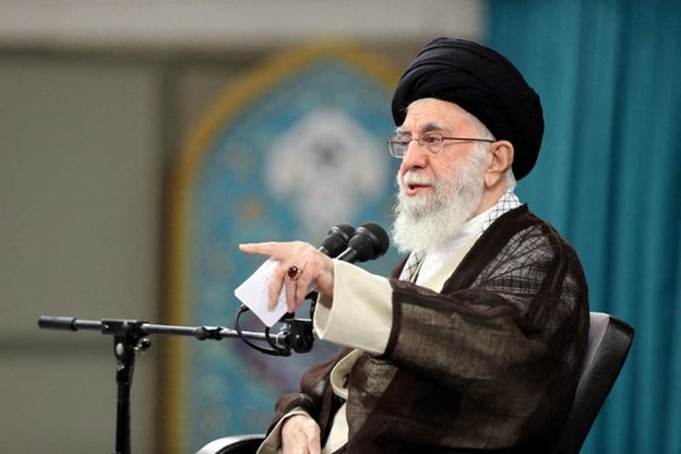 La sœur du guide suprême iranien dénonce la «tyrannie» du régime