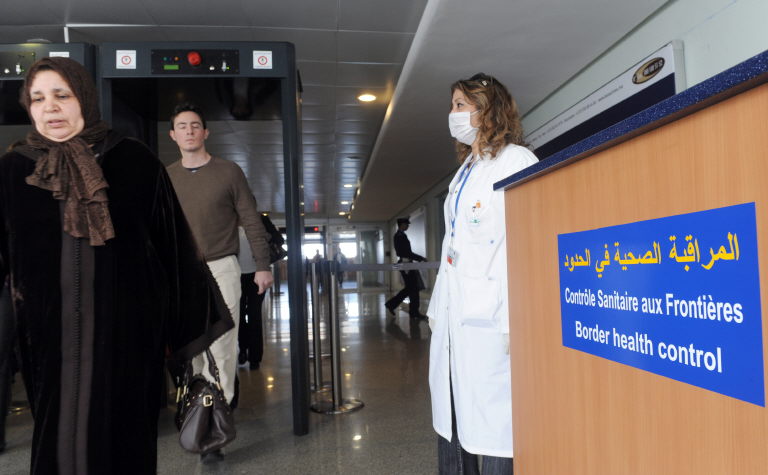 Covid: le Maroc ferme ses frontières aux voyageurs venant de Chine