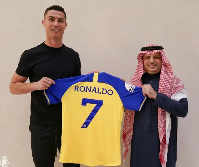 Le transfert de Ronaldo à Al-Nassr, un point culminant pour le football en Arabie saoudite et en Asie
