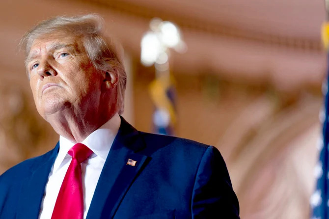 Assaut du Capitole: La commission parlementaire recommande des poursuites pénales contre Trump