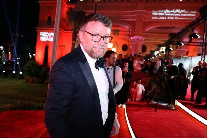 Guy Ritchie envisage un avenir radieux pour l’industrie cinématographique saoudienne