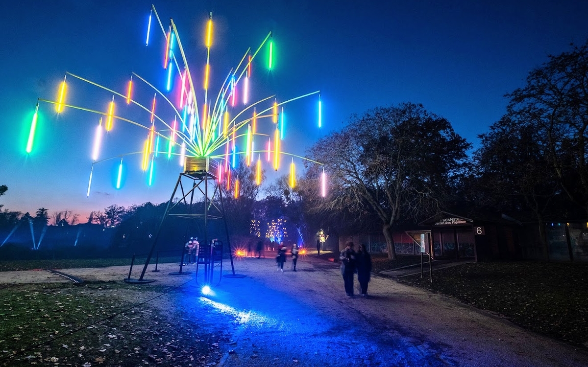 Les sentiers lumineux de Noël au Parc floral de Paris