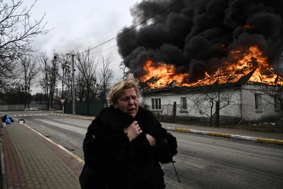 2022: «The Sound and the Fury» 2023: «Guerre et Paix»?